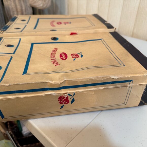 Vintage Kidd-E-Kitchen Amsco Doll E Toys Cardboard Box Toy Ajax Vel Brillo etc. - Picture 10 of 13